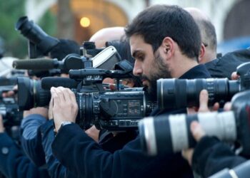 Periodistas del mundo exigen acceso universal a la información: “No más secreto”