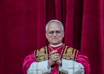 El Papa llama a la «responsabilidad» de los medios, para «respetar el rol de los periodistas y la dignidad de los lectores»